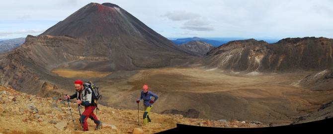 Mt. Ngauruhoe a spatne vyfocena fotka na panorama